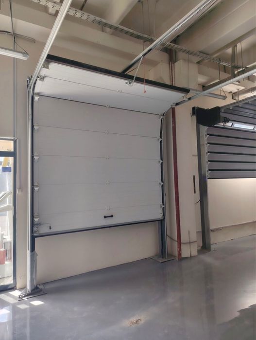 Avtomatik darvoza va eshiklar