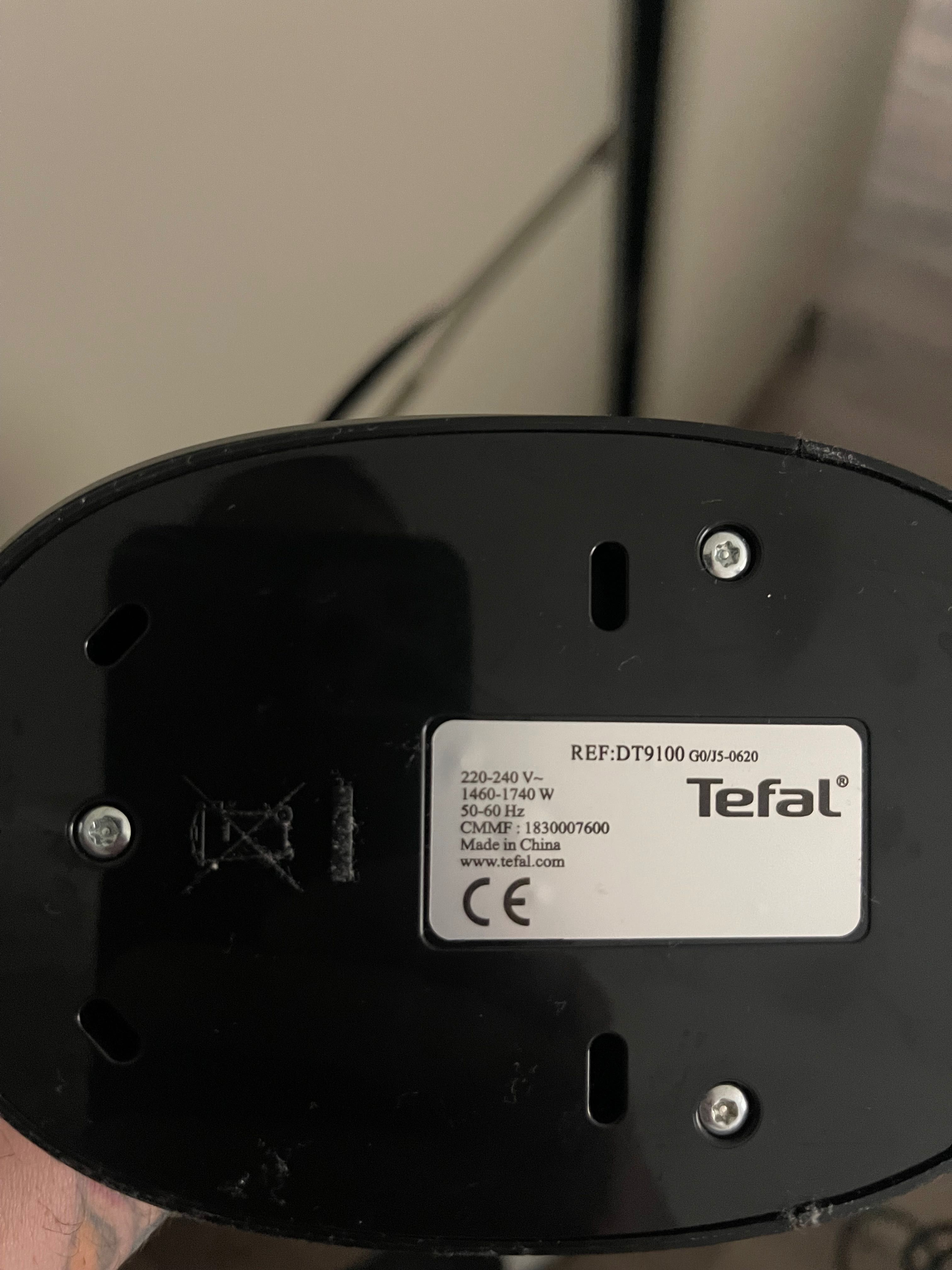 Парна станция Tefal Access Steam Care DT9100E0