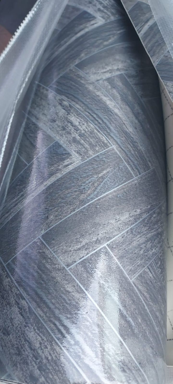 Linoleum gri Latime  2m, Gros 1,2mm, 35 lei ML și pt camera copilului