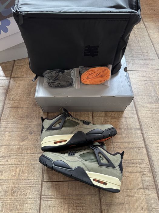 Air Jordan 4 Undefeated