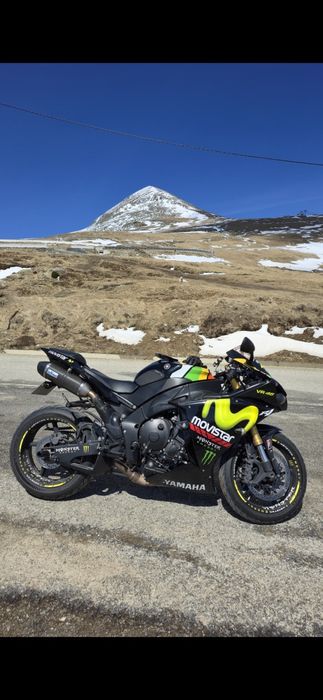 Yamaha R1 2012, crossplane, TCS