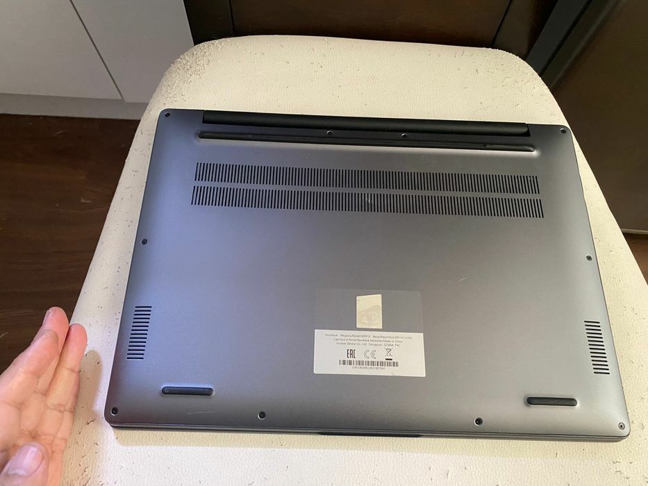 Huawei D14 intel core i3-12