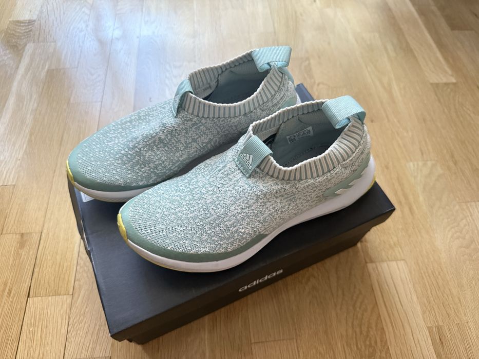 Маратонки     Nike