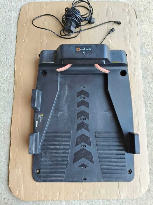 Robot pentru tuns gazon, Redback Robot Mower RM24A-10