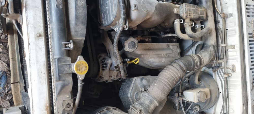 Vând Mazda...9272626161