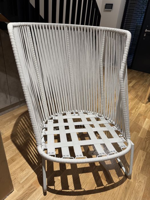 Scaun gradina Kave Home nou, cu defect