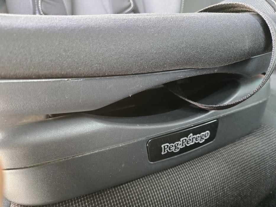 Scaun auto isofix Peg Perego Viaggio 1-2-3 Via, 9-36 kg