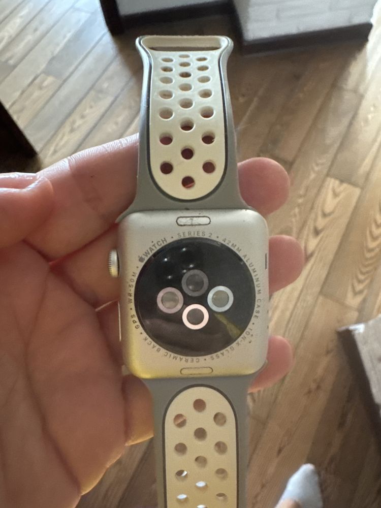 Часы apple watch 2
