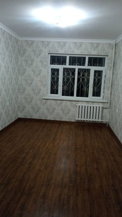 Юнусобод 11кв 2/2/4 Сотилади