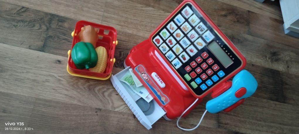 Играчка касов апарат с плодове