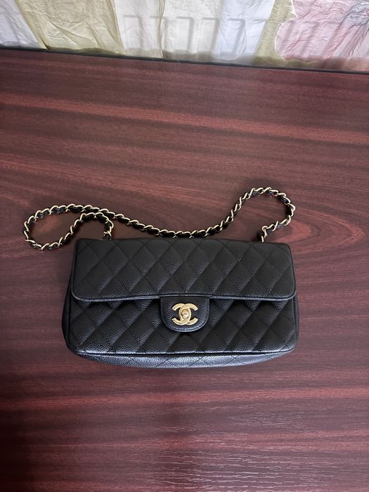 Poseta Chanel Timeless/classique leather crossbody bag