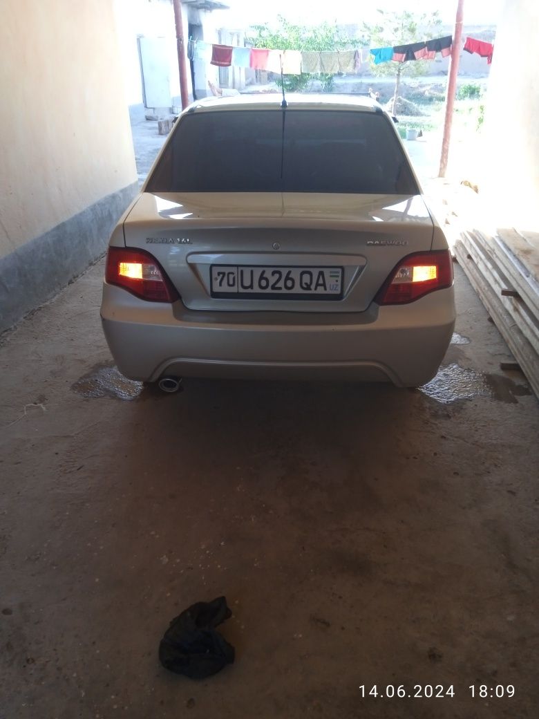 Nexia 2 Dons 2010