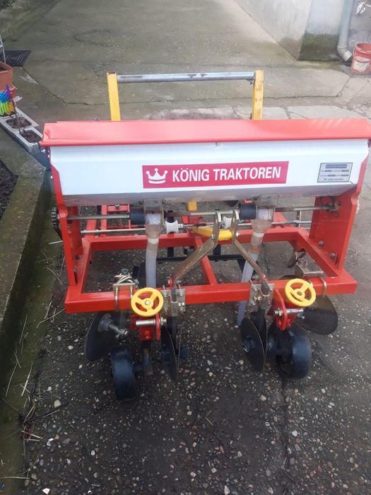 Utilaj de bilonat Konig Traktoren