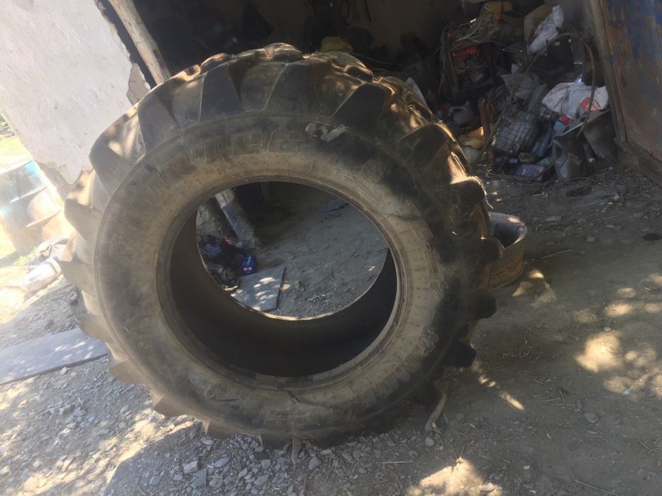 Буу покрышка на трактор 3в1