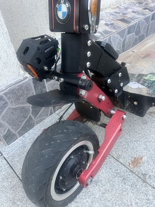 Trotineta electrica BMW 2 motoare