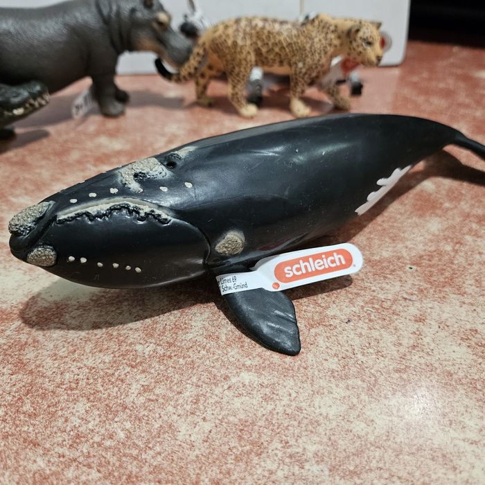 balena Schleich noua