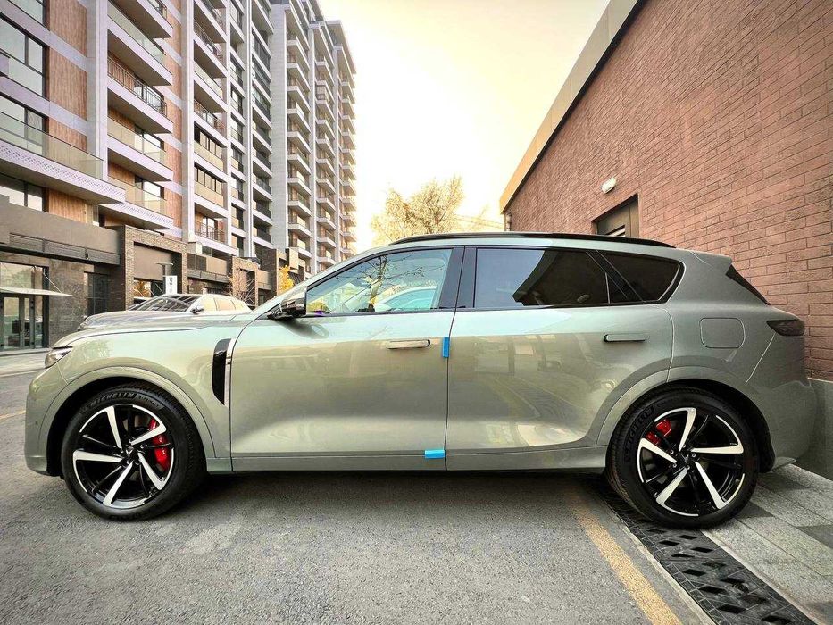 Voyah Free PLUS (Все цвета в наличии) (гарантия)