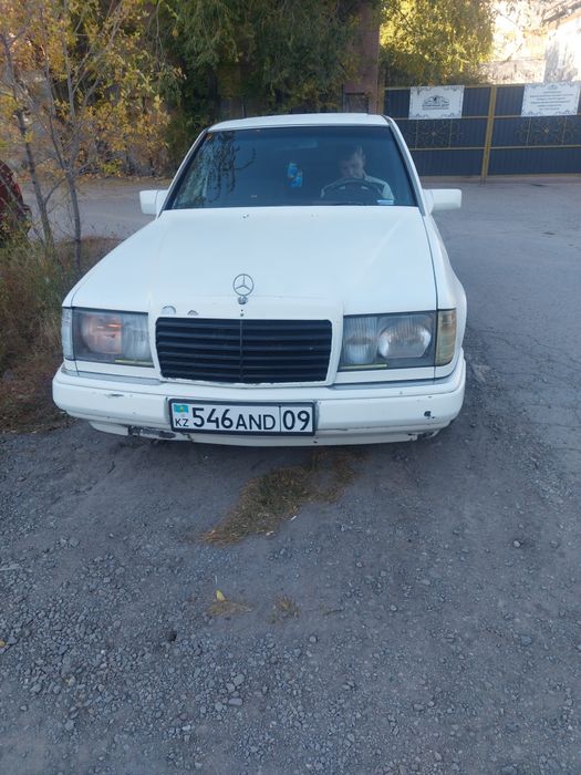 Продам мерседес 1990 года  в хорем состоянии