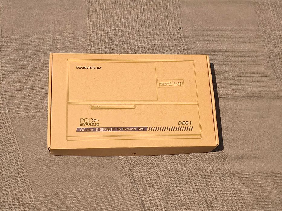 Minisforum DEG1 OCulink eGPU Dock