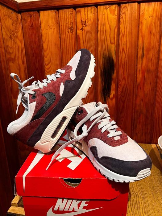 Nike Air Max 90/1 GREY/RED