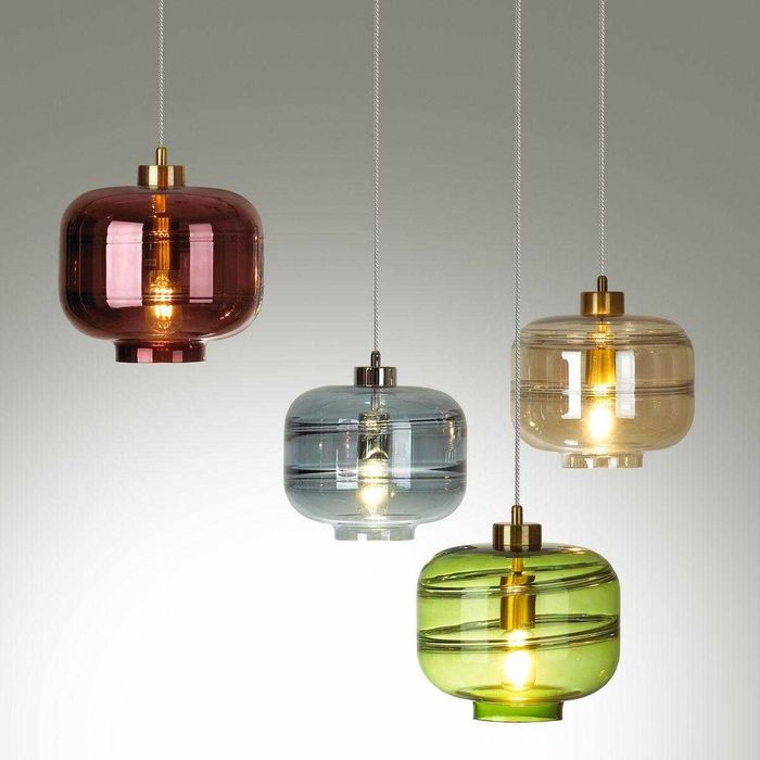 Продам люстры, новые