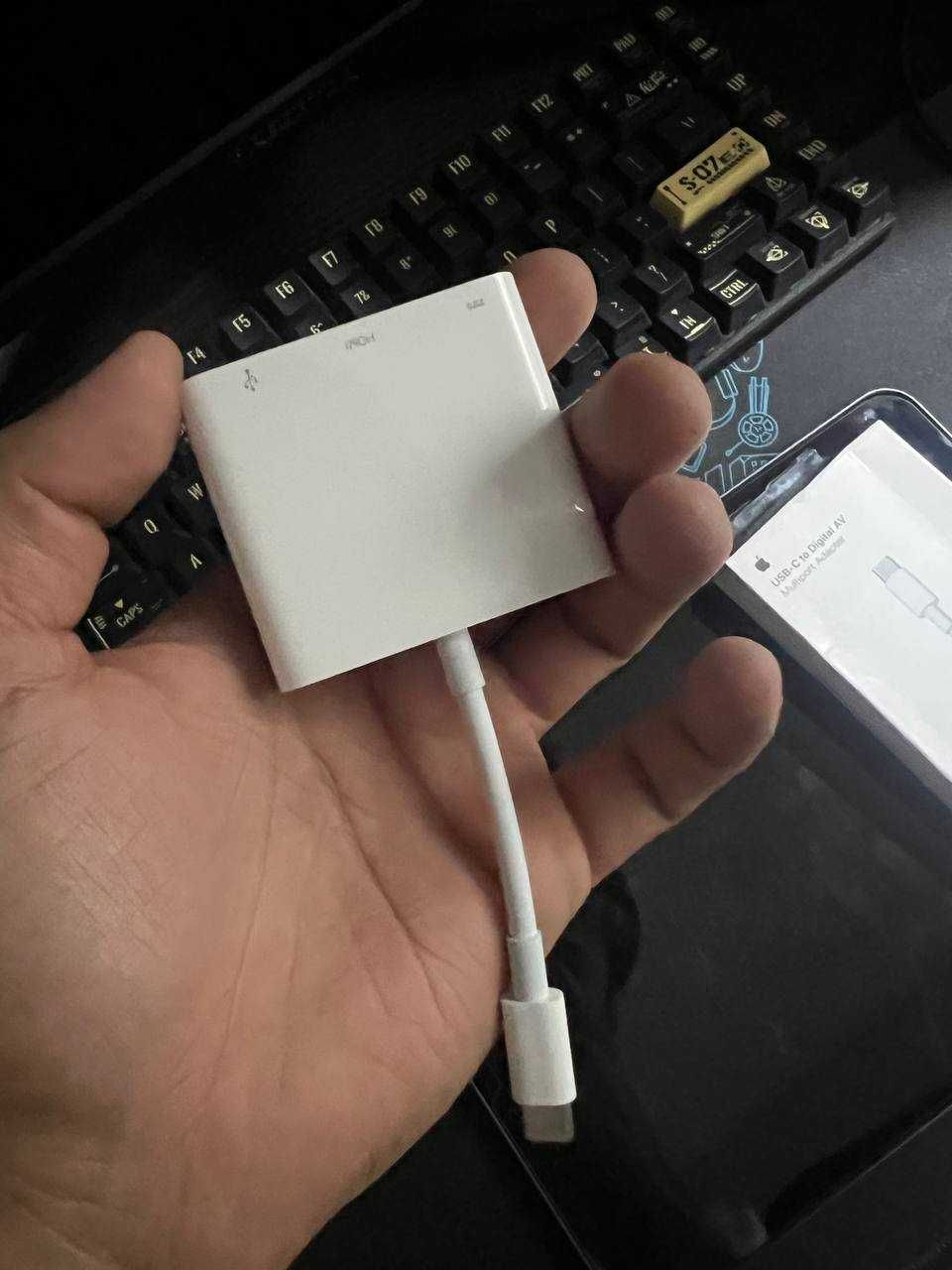 USB C Gigital AV adapter