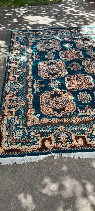 Covor oltenesc de lânâ țesut