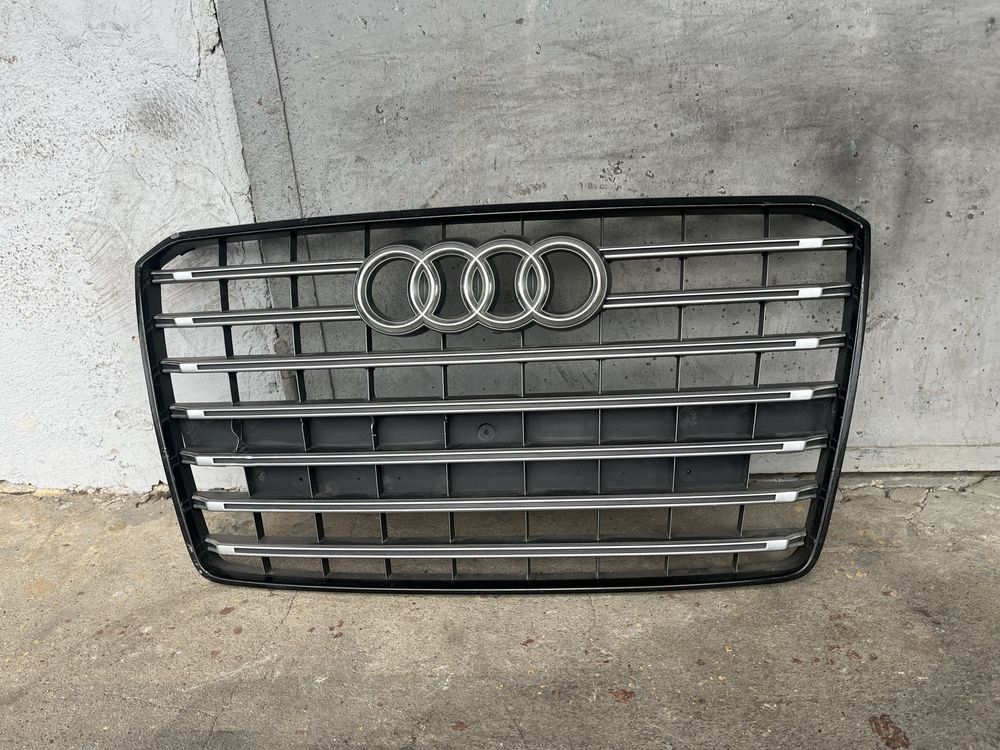 Решетка за Audi A8 S8 D4 Matrix Facelift