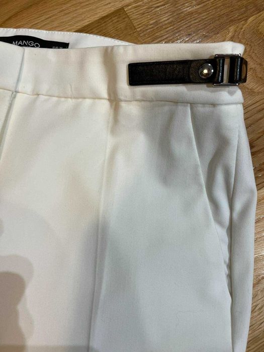 Дамски бял панталон Mango размер 36