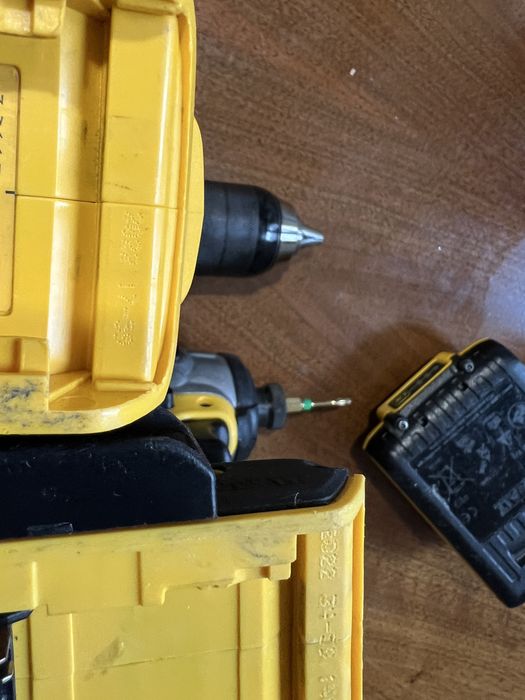Dewalt ,filetanta si impact  tstak