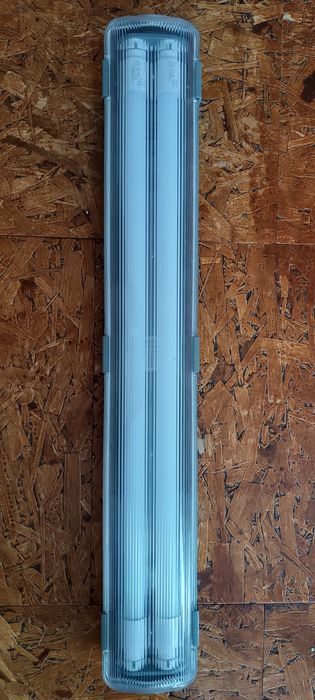 Таванна лед лампа