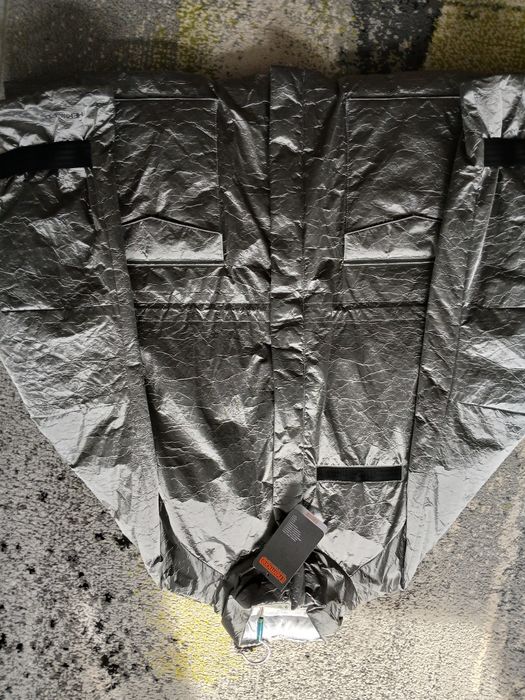 Дамско сиво яке Найк