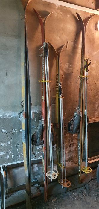 .    Лыжи   Советские