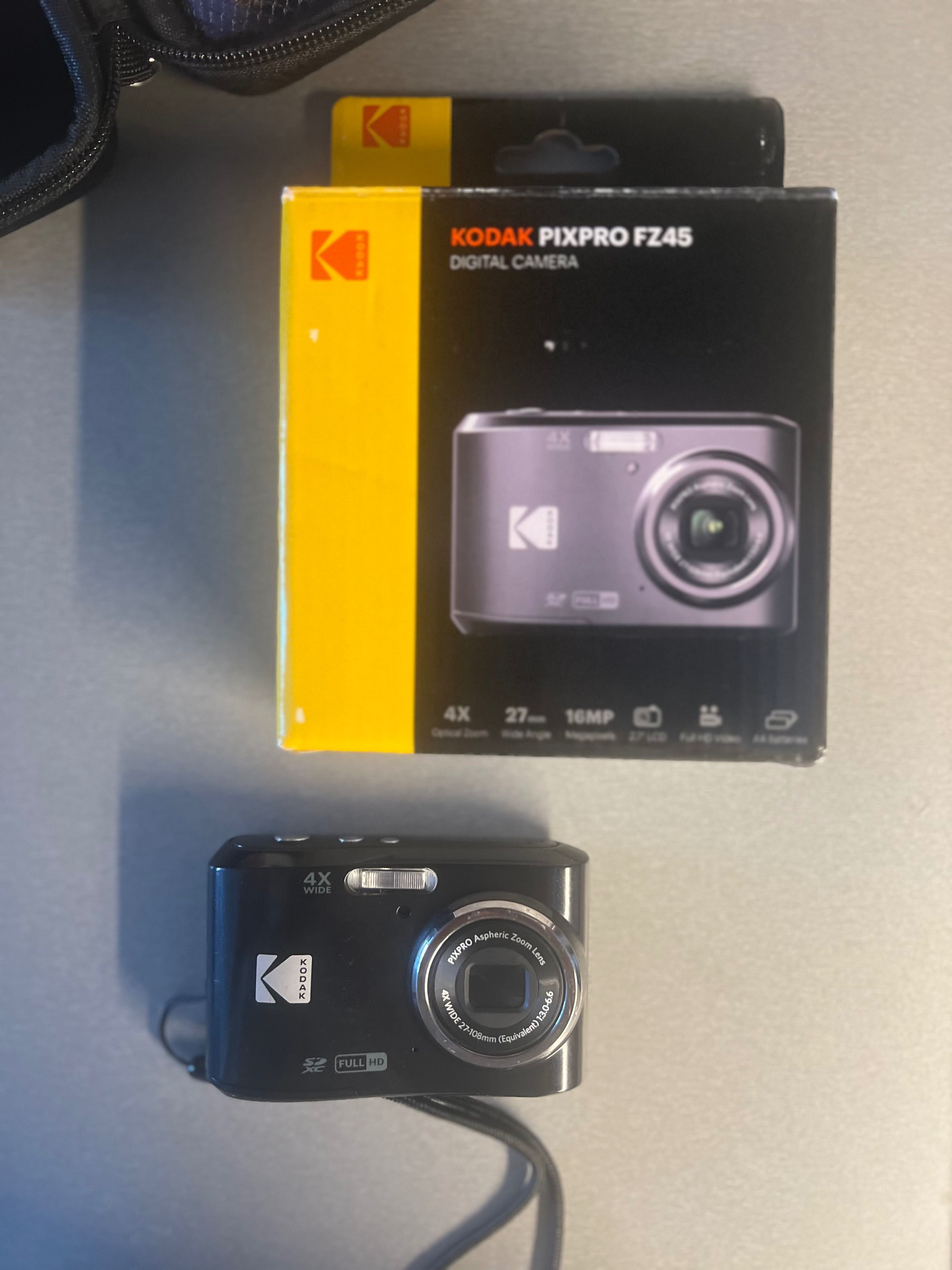 Фотоапарат Kodak PixPro FZ45, 16 MP, Zoom 4X, Vlogging