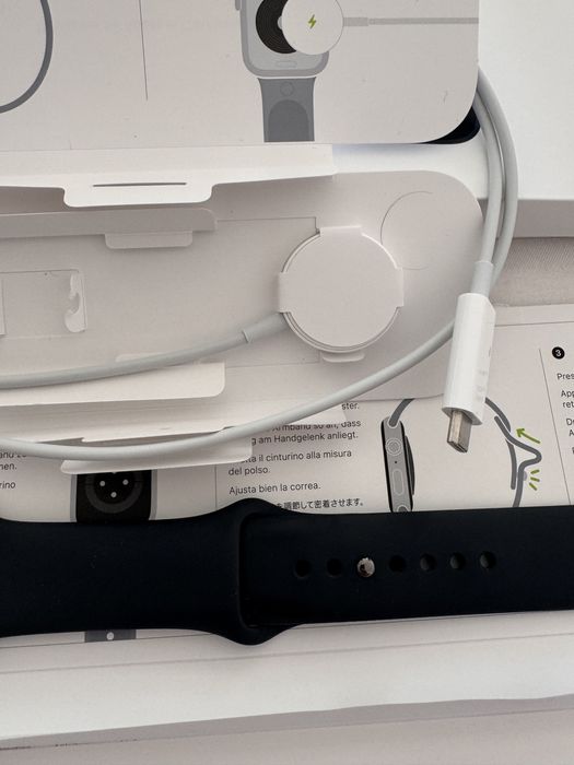 Incarcator si curea Apple Watch SE 2nd gen 2022 44mm