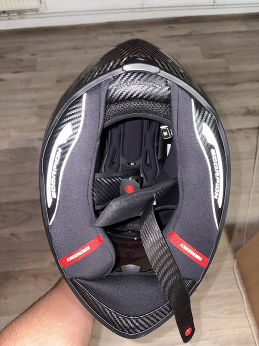 Vand casca moto Scorpion exo 1400 evo carbon air cerebro