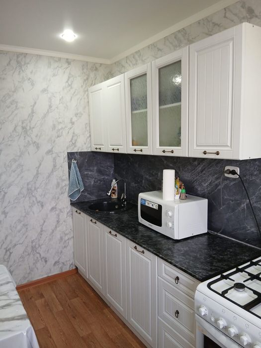 Срочно продается 3-комн. квартира в 4 мкр, торг