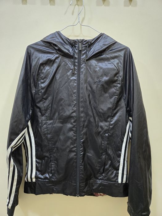 Яке с качулка adidas