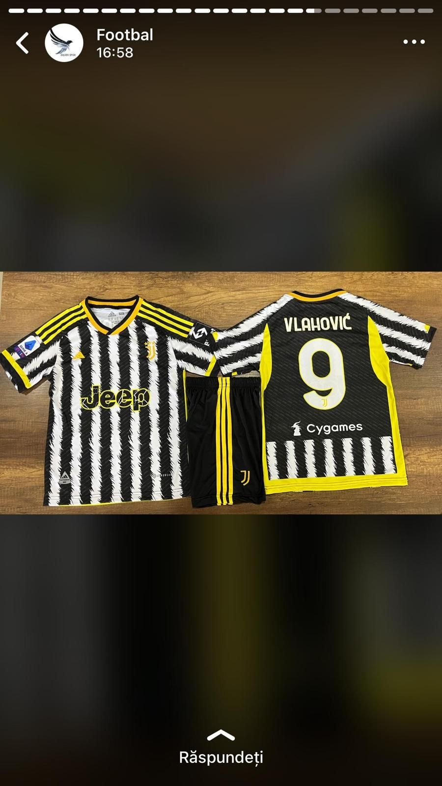 Echipament fotbal copii/Vlahovic/Juventus