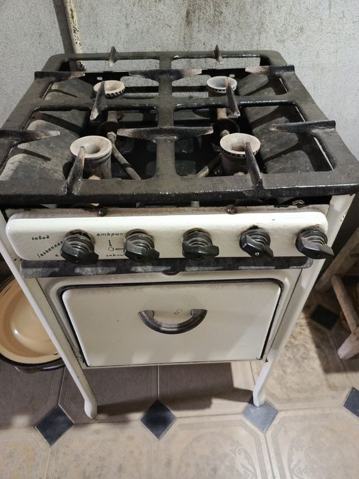 Срочно! Газ плита сотилади! Арзон нархда!