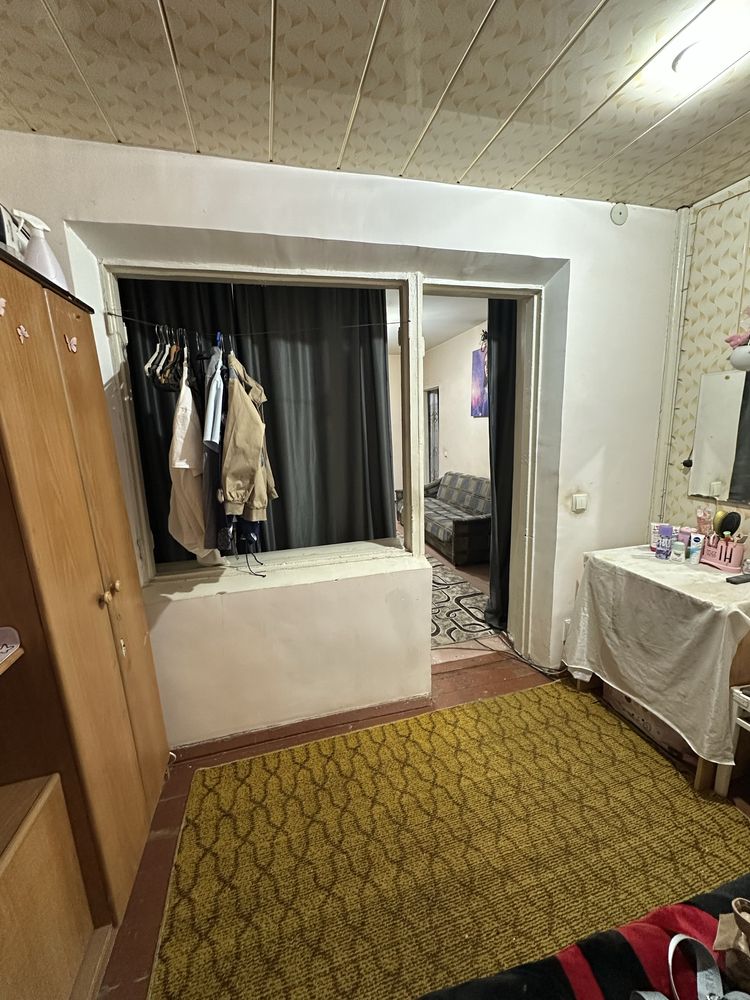 Срочно! Продам 2-комн. квартиру (3-комн.) 55 м², Бектемир, 2/2 этаж