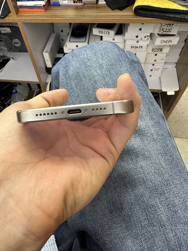 iphone 15pro max LLA