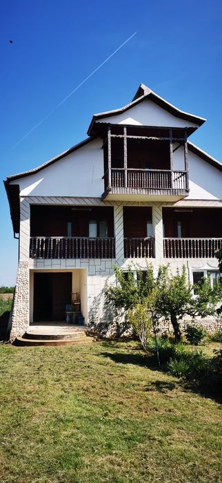 Casa 6 camere cu subsol sibteren 4000mp