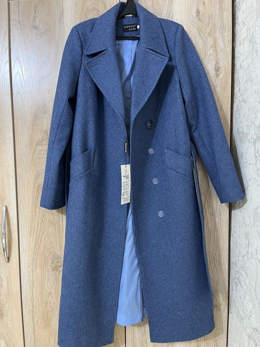 Пальто зимний ..