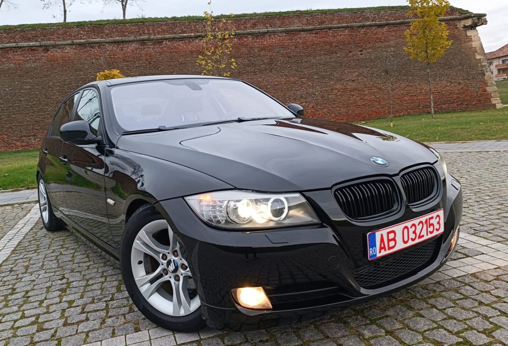 Bmw seria3 e90 facelift