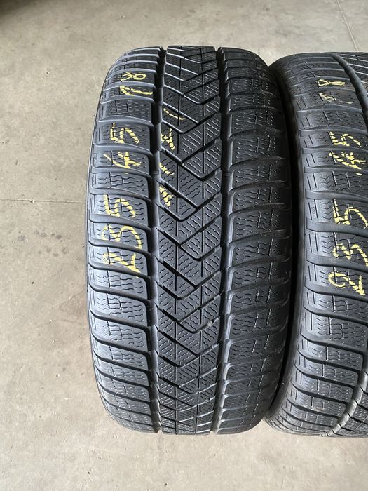 Anvelope iarna 235/45/18 Pirelli Sottozero 3 235 45 18 R18
