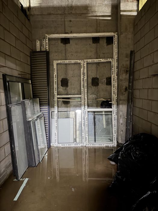 Пластикое окна , 2шт