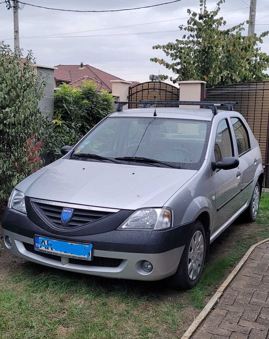Vand Logan doar 54.000 km la un preț decent