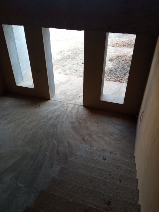 Срочна продаётся двух этажный дом