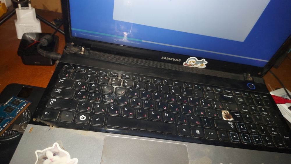 Ноутбук самсунг старый